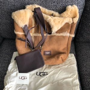 NWT Ugg Over the Shoulder Bucket Bag w/ Coin Purse
